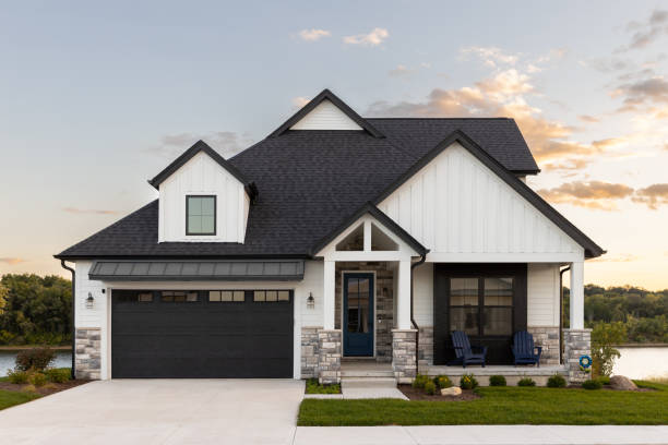 Best Tile Roofing Installation  in De Leon, TX